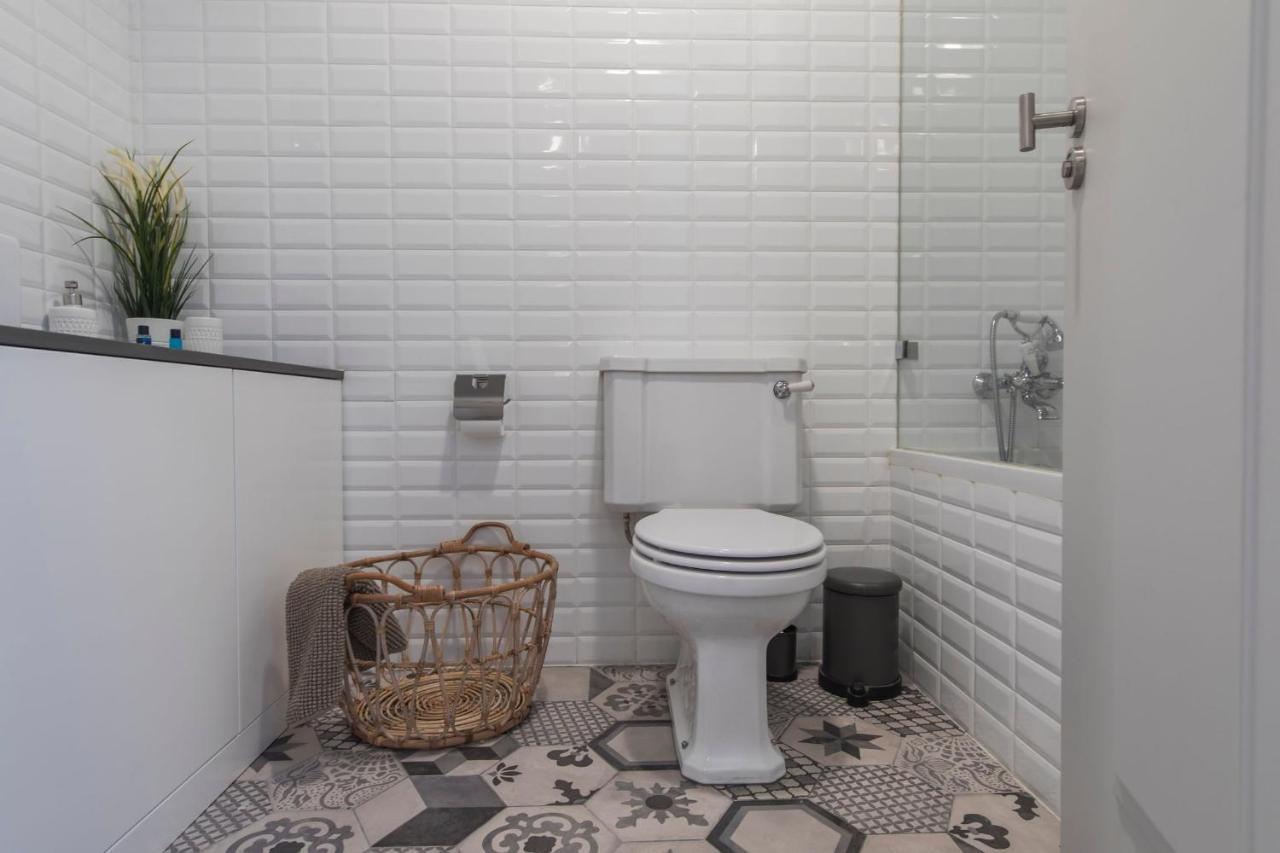 Lovelystay - 3 Bedroom Downtown Wonderwall Lisboa Eksteriør billede