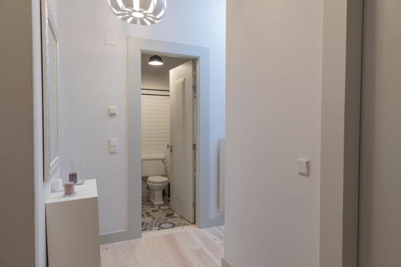 Lovelystay - 3 Bedroom Downtown Wonderwall Lisboa Eksteriør billede